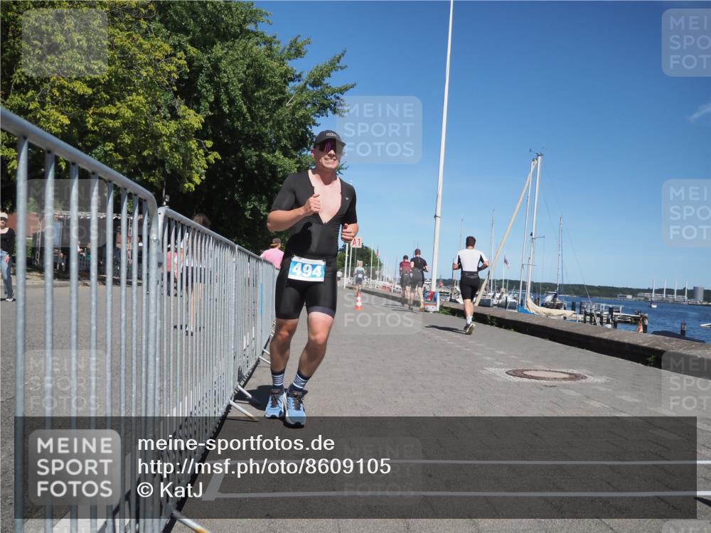 17.08.2025 - KN Förde Triathlon 2025 KatJ http://msf.ph/oto/8609105 17.08.2025 13:58:52 Laufen 436, 494 meine-sportfotos.de