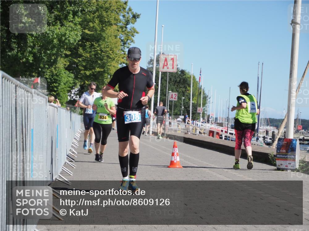 17.08.2025 - KN Förde Triathlon 2025 KatJ http://msf.ph/oto/8609126 17.08.2025 12:03:22 Laufen 308, 328, 634 meine-sportfotos.de