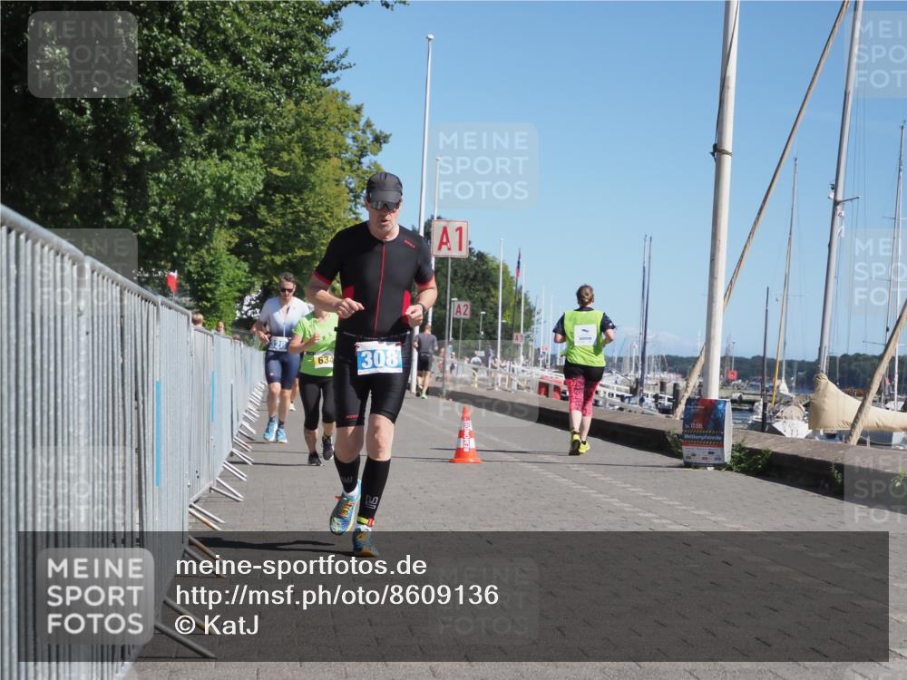 17.08.2025 - KN Förde Triathlon 2025 KatJ http://msf.ph/oto/8609136 17.08.2025 12:03:23 Laufen 308, 328, 634 meine-sportfotos.de