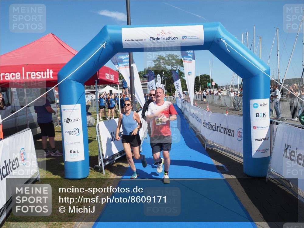 17.08.2025 - KN Förde Triathlon 2025 MichiJ http://msf.ph/oto/8609171 17.08.2025 12:32:28 Laufen 641 meine-sportfotos.de