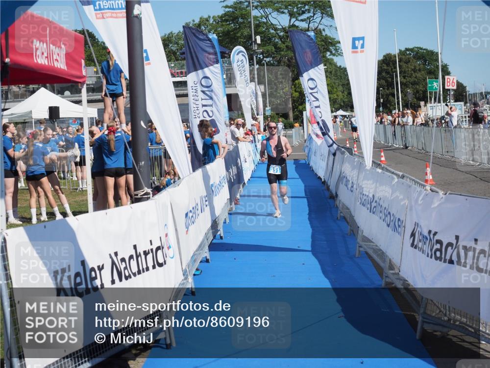 17.08.2025 - KN Förde Triathlon 2025 MichiJ http://msf.ph/oto/8609196 17.08.2025 12:32:43 Laufen 351 meine-sportfotos.de