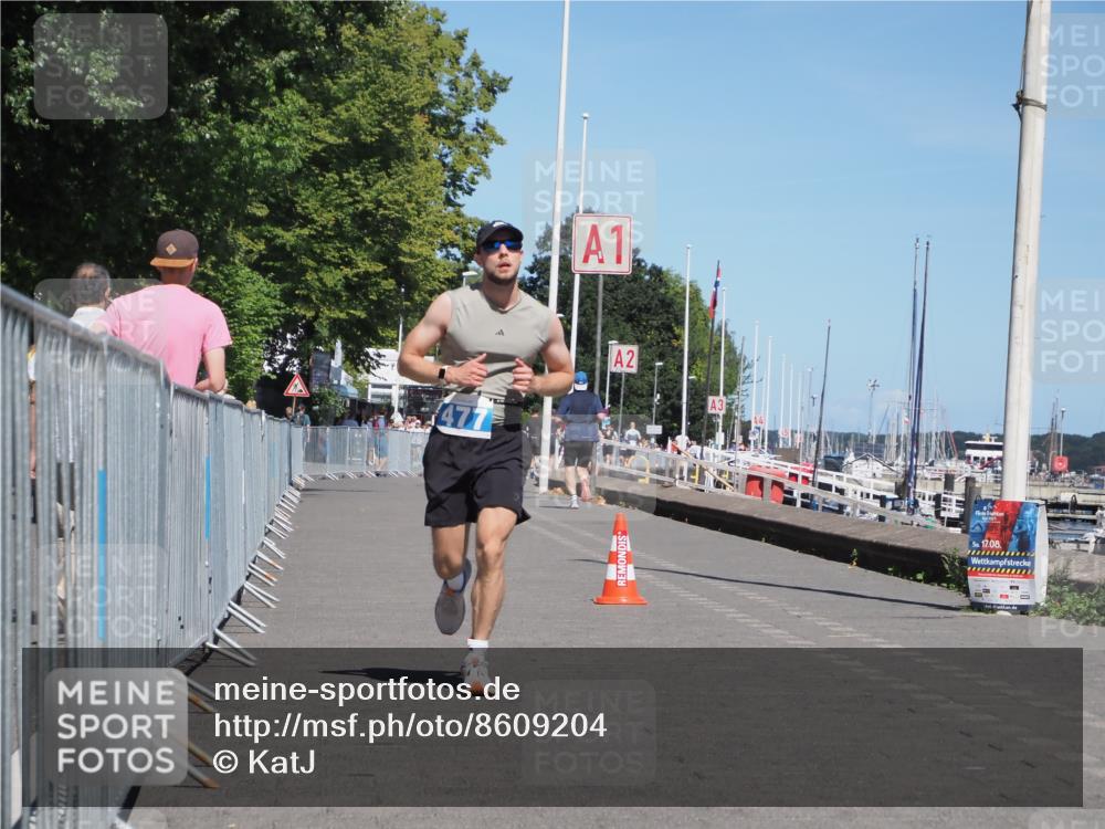 17.08.2025 - KN Förde Triathlon 2025 KatJ http://msf.ph/oto/8609204 17.08.2025 13:59:19 Laufen 477 meine-sportfotos.de