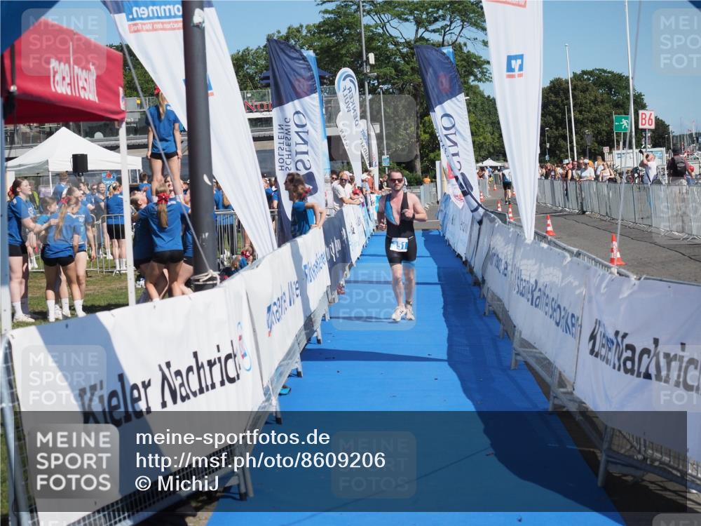 17.08.2025 - KN Förde Triathlon 2025 MichiJ http://msf.ph/oto/8609206 17.08.2025 12:32:43 Laufen 351 meine-sportfotos.de