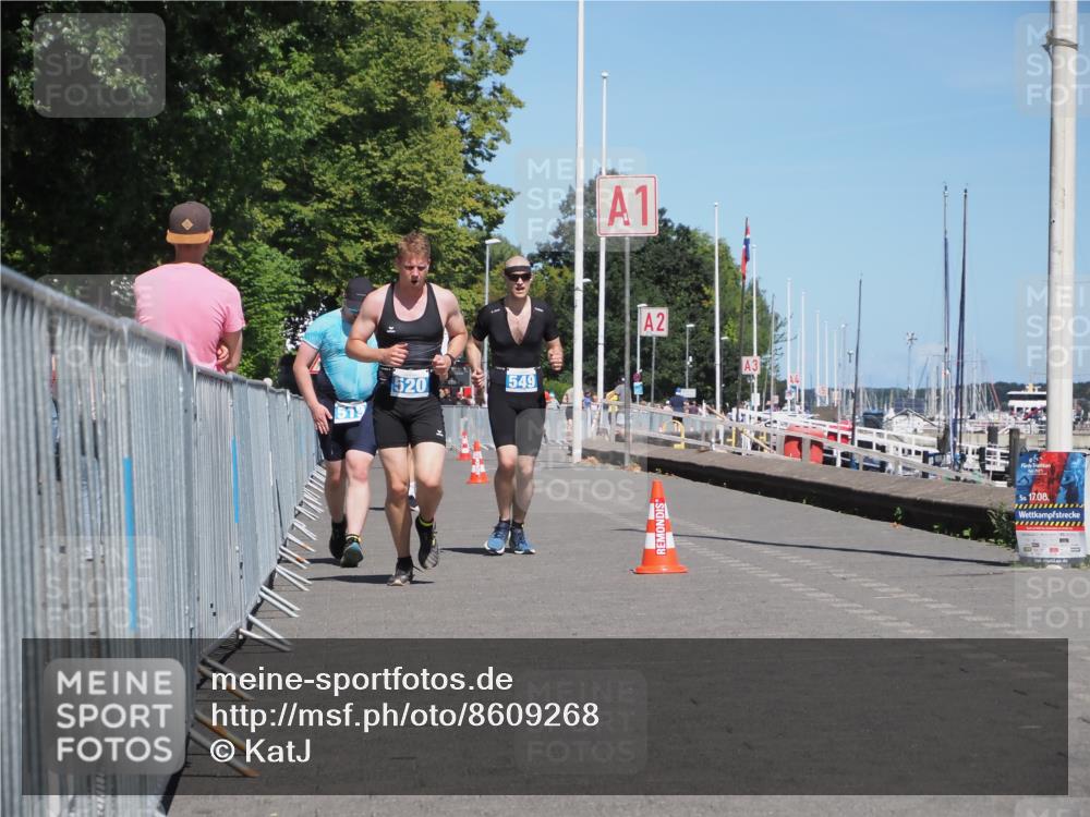 17.08.2025 - KN Förde Triathlon 2025 KatJ http://msf.ph/oto/8609268 17.08.2025 13:59:51 Laufen 438, 519, 520, 549 meine-sportfotos.de