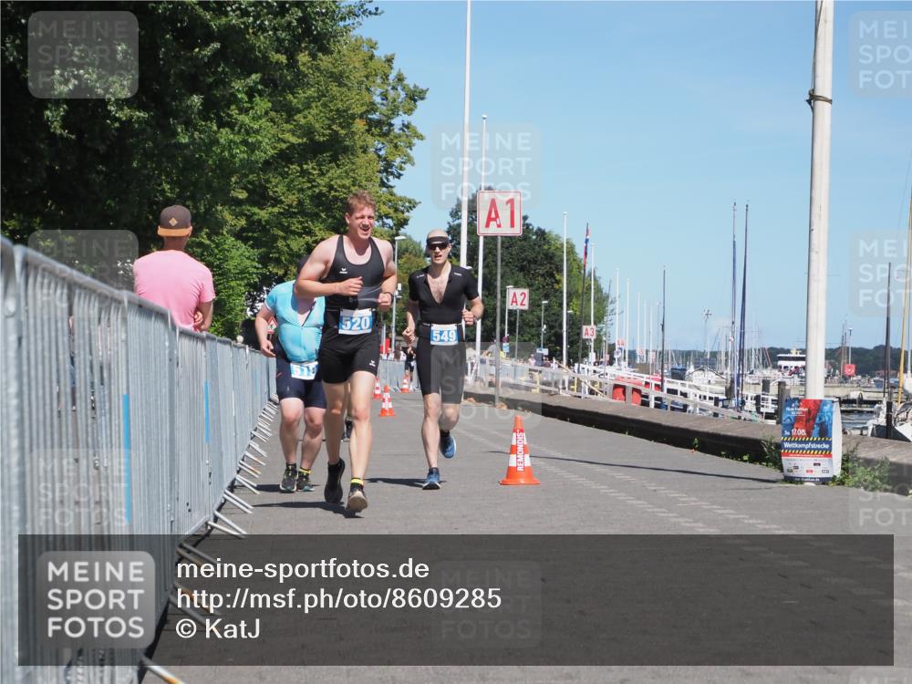 17.08.2025 - KN Förde Triathlon 2025 KatJ http://msf.ph/oto/8609285 17.08.2025 13:59:52 Laufen 438, 519, 520, 549 meine-sportfotos.de