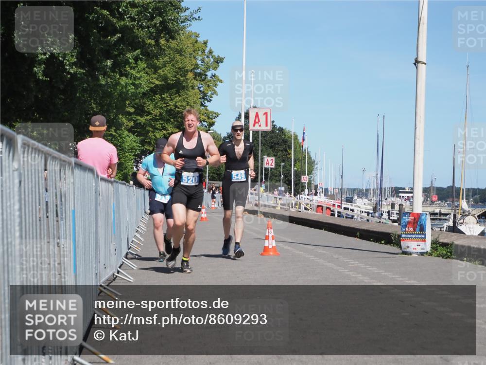 17.08.2025 - KN Förde Triathlon 2025 KatJ http://msf.ph/oto/8609293 17.08.2025 13:59:52 Laufen 438, 519, 520, 549 meine-sportfotos.de