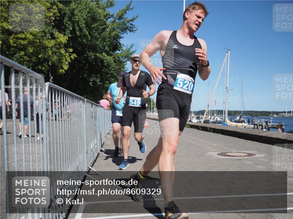 17.08.2025 - KN Förde Triathlon 2025 KatJ http://msf.ph/oto/8609329 17.08.2025 13:59:56 Laufen 438, 519, 520, 549 meine-sportfotos.de