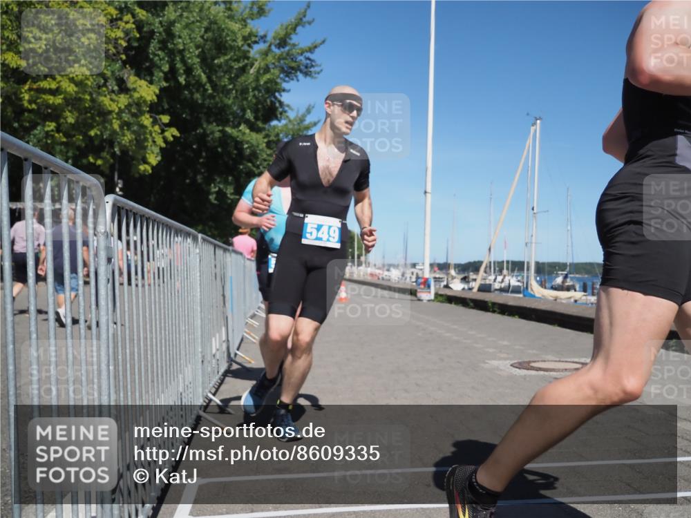 17.08.2025 - KN Förde Triathlon 2025 KatJ http://msf.ph/oto/8609335 17.08.2025 13:59:57 Laufen 438, 519, 520, 549 meine-sportfotos.de