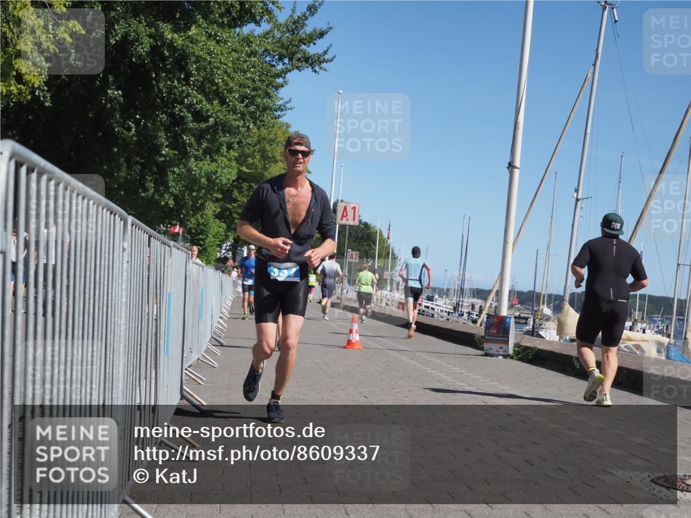 17.08.2025 - KN Förde Triathlon 2025 KatJ http://msf.ph/oto/8609337 17.08.2025 12:03:41 Laufen 329, 337, 362, 373, 622 meine-sportfotos.de