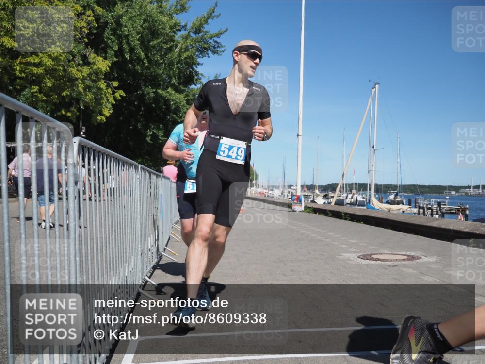 17.08.2025 - KN Förde Triathlon 2025 KatJ http://msf.ph/oto/8609338 17.08.2025 13:59:57 Laufen 438, 519, 520, 549 meine-sportfotos.de