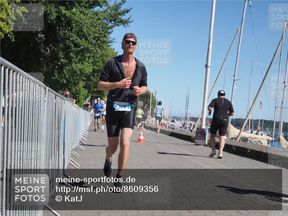 17.08.2025 - KN Förde Triathlon 2025 KatJ http://msf.ph/oto/8609356 17.08.2025 12:03:42 Laufen 329, 337, 373, 622 meine-sportfotos.de