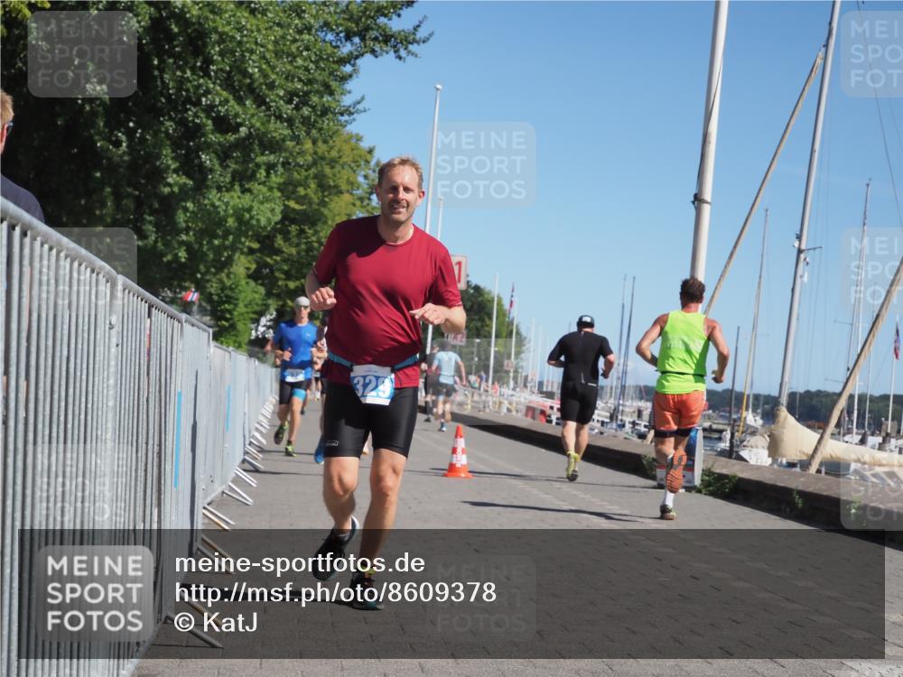17.08.2025 - KN Förde Triathlon 2025 KatJ http://msf.ph/oto/8609378 17.08.2025 12:03:45 Laufen 325, 329, 337, 373, 622 meine-sportfotos.de