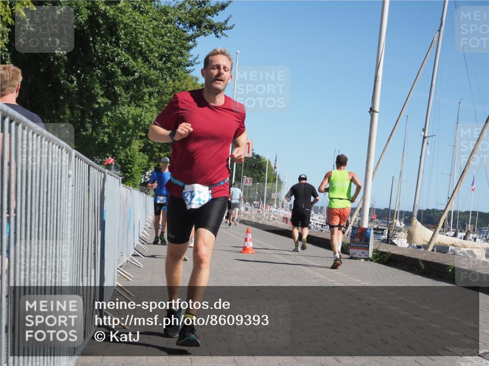 17.08.2025 - KN Förde Triathlon 2025 KatJ http://msf.ph/oto/8609393 17.08.2025 12:03:45 Laufen 325, 329, 337, 373, 622 meine-sportfotos.de