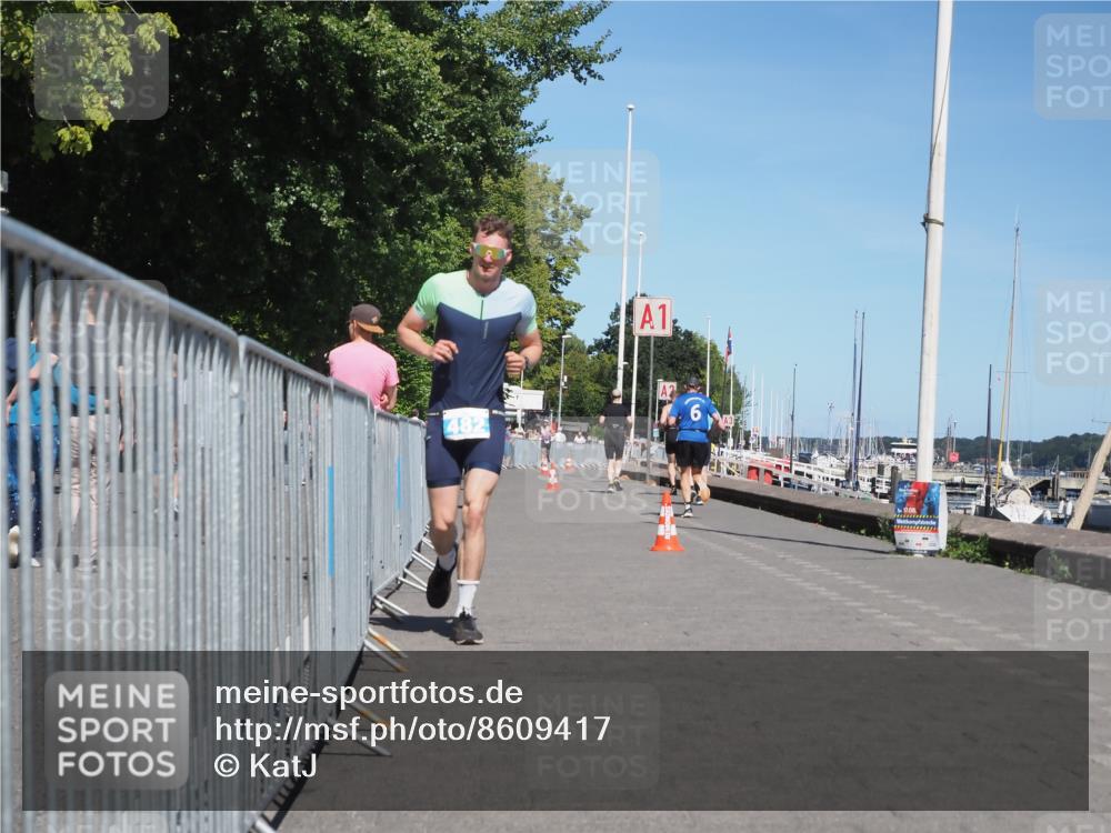 17.08.2025 - KN Förde Triathlon 2025 KatJ http://msf.ph/oto/8609417 17.08.2025 14:00:10 Laufen 482 meine-sportfotos.de