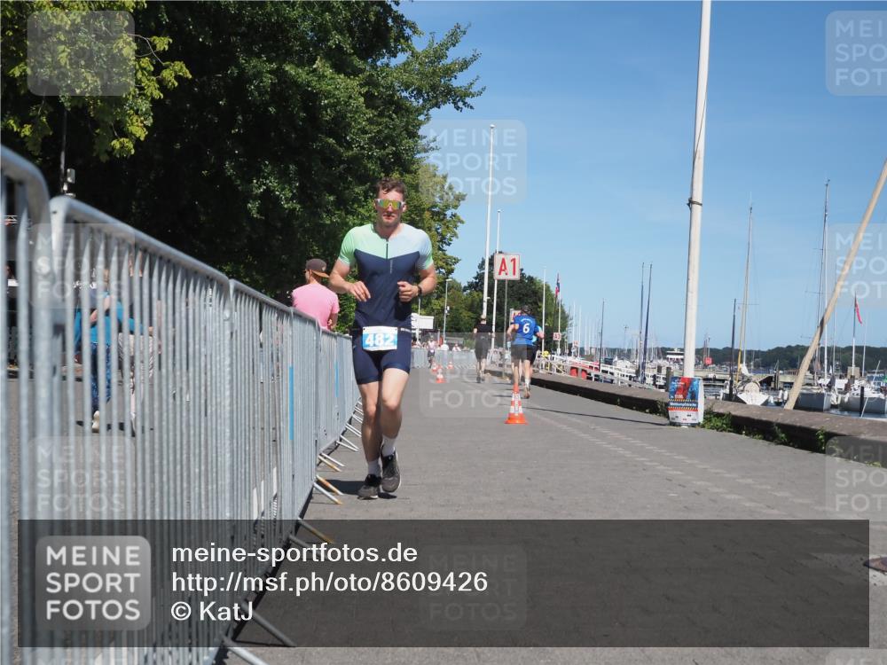17.08.2025 - KN Förde Triathlon 2025 KatJ http://msf.ph/oto/8609426 17.08.2025 14:00:11 Laufen 482 meine-sportfotos.de