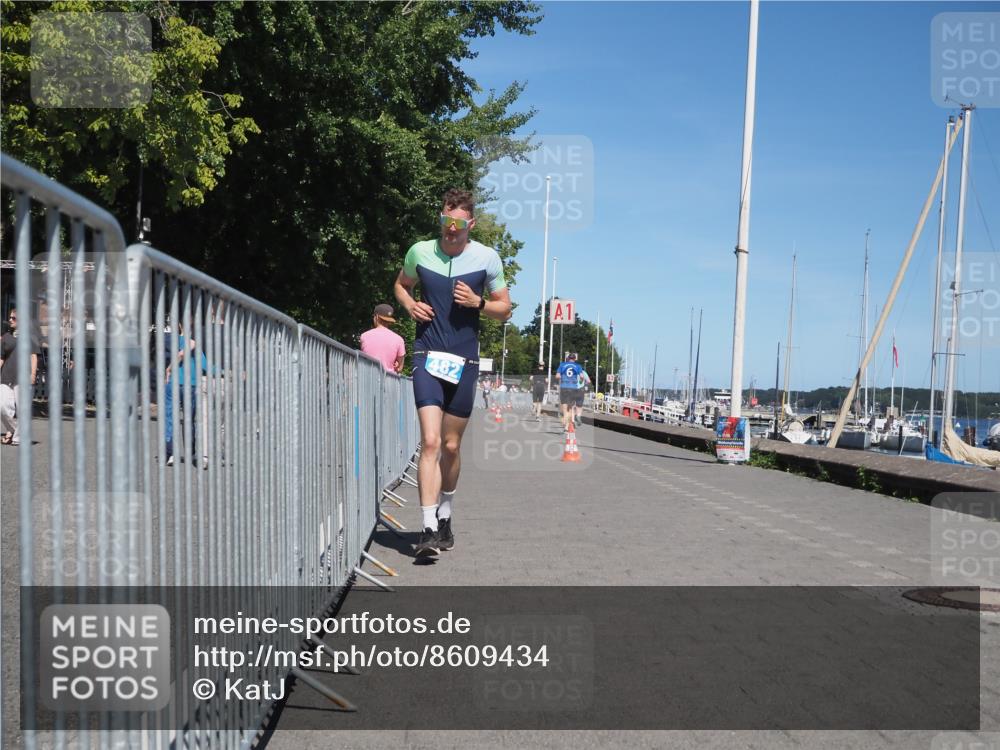 17.08.2025 - KN Förde Triathlon 2025 KatJ http://msf.ph/oto/8609434 17.08.2025 14:00:11 Laufen 482 meine-sportfotos.de