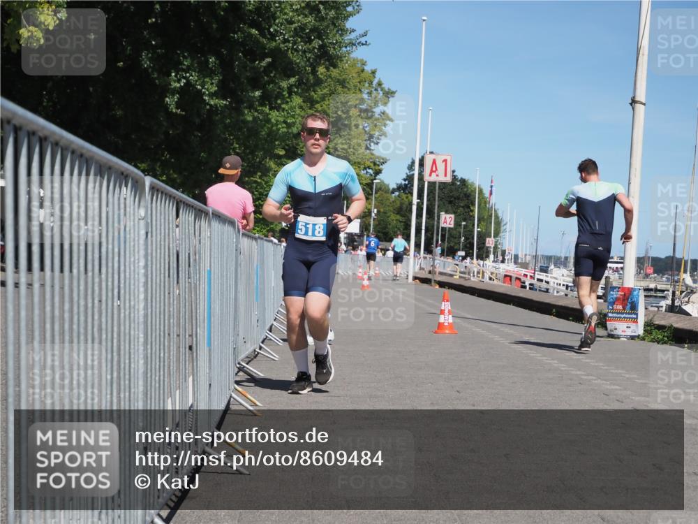 17.08.2025 - KN Förde Triathlon 2025 KatJ http://msf.ph/oto/8609484 17.08.2025 14:00:19 Laufen 517, 518 meine-sportfotos.de