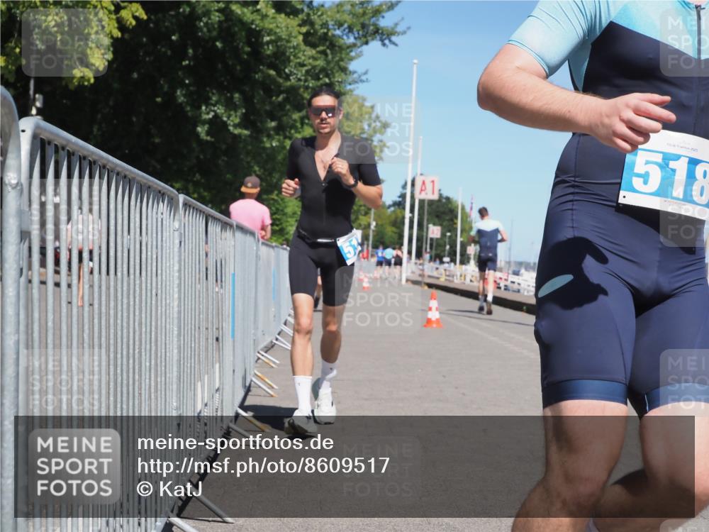 17.08.2025 - KN Förde Triathlon 2025 KatJ http://msf.ph/oto/8609517 17.08.2025 14:00:22 Laufen 485, 517, 518, 533 meine-sportfotos.de