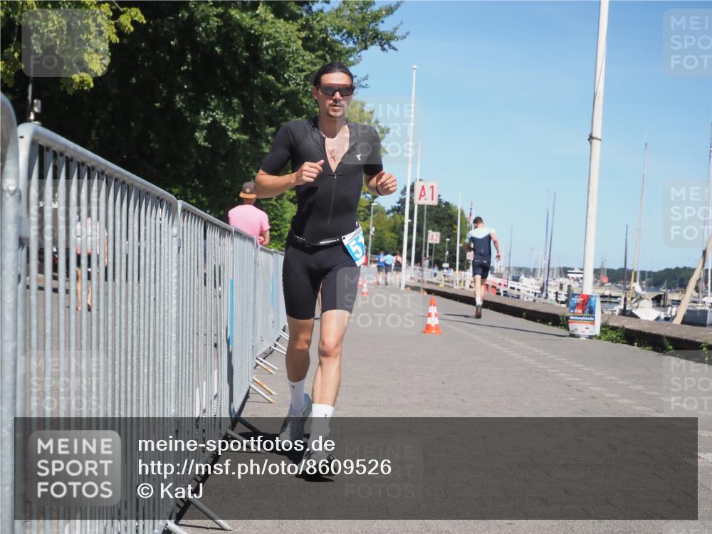 17.08.2025 - KN Förde Triathlon 2025 KatJ http://msf.ph/oto/8609526 17.08.2025 14:00:23 Laufen 485, 517, 518, 533 meine-sportfotos.de