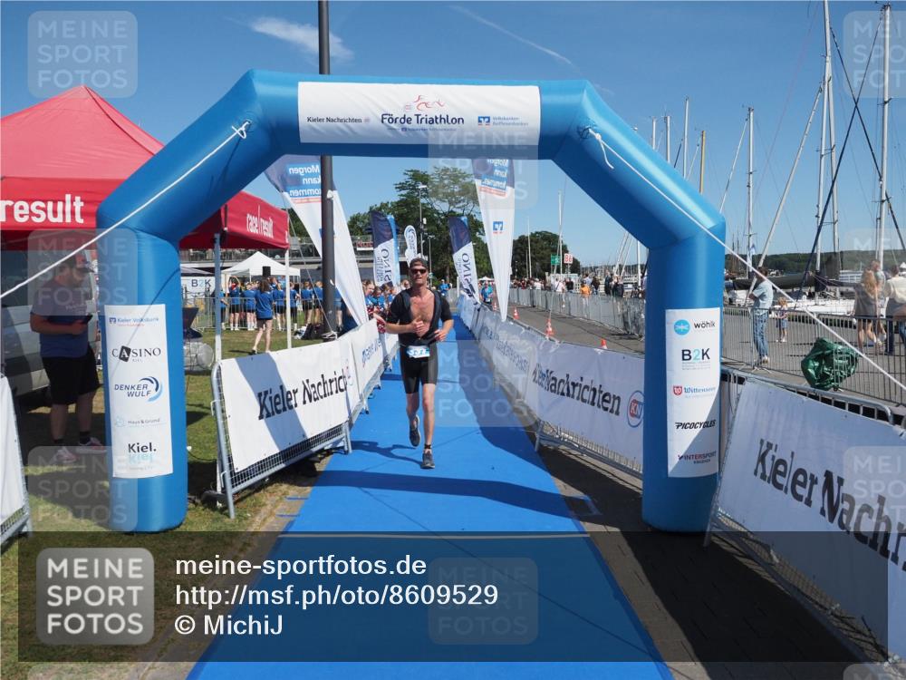 17.08.2025 - KN Förde Triathlon 2025 MichiJ http://msf.ph/oto/8609529 17.08.2025 12:33:48 Laufen 337 meine-sportfotos.de
