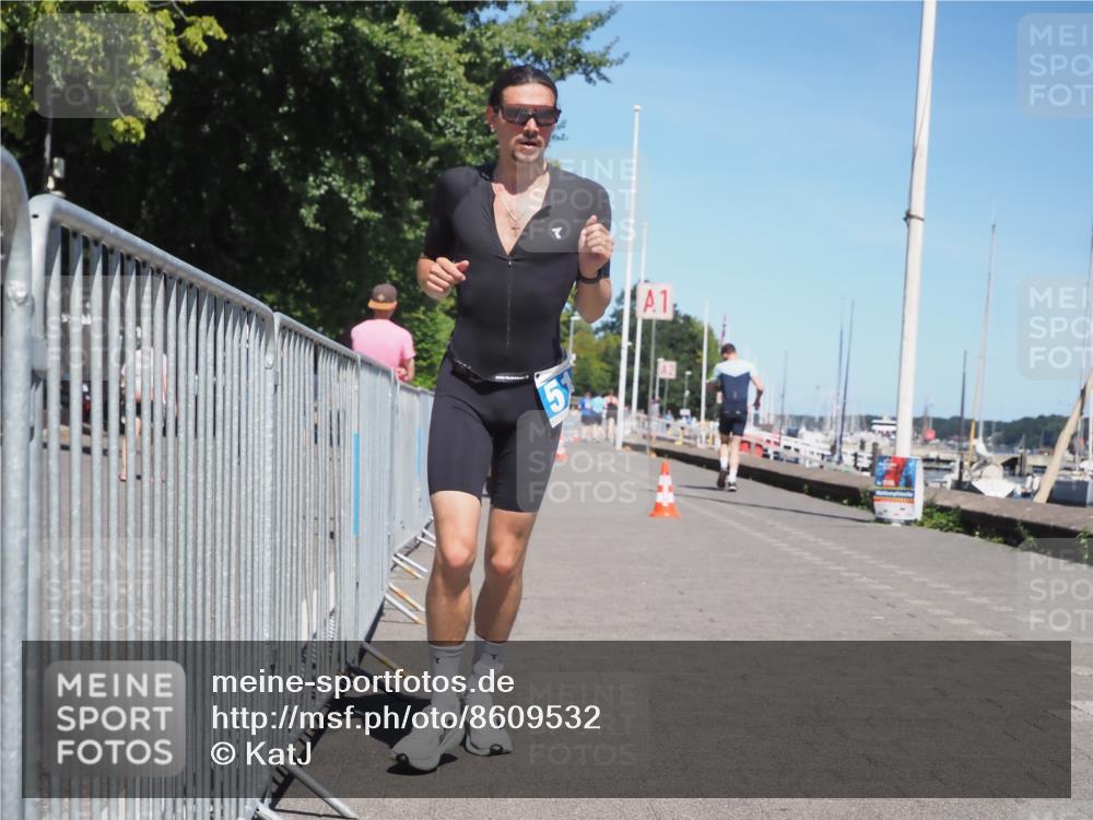 17.08.2025 - KN Förde Triathlon 2025 KatJ http://msf.ph/oto/8609532 17.08.2025 14:00:23 Laufen 485, 517, 518, 533 meine-sportfotos.de