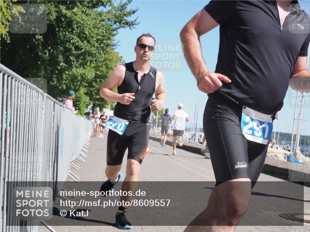 17.08.2025 - KN Förde Triathlon 2025 KatJ http://msf.ph/oto/8609557 17.08.2025 12:03:56 Laufen 291, 370 meine-sportfotos.de