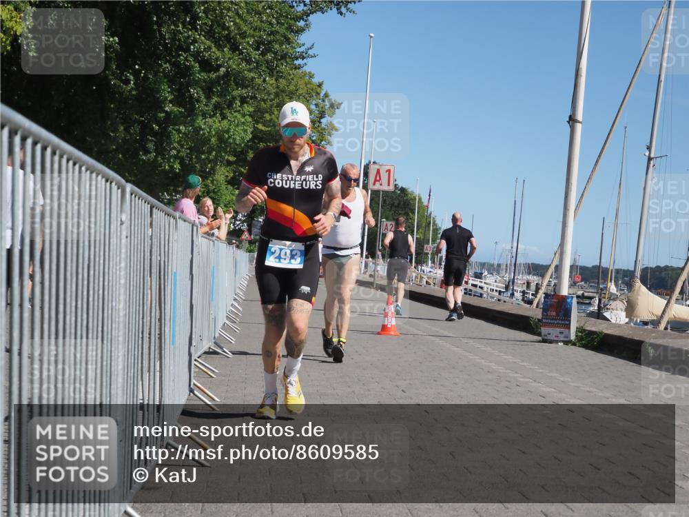 17.08.2025 - KN Förde Triathlon 2025 KatJ http://msf.ph/oto/8609585 17.08.2025 12:04:07 Laufen 293, 346, 623 meine-sportfotos.de