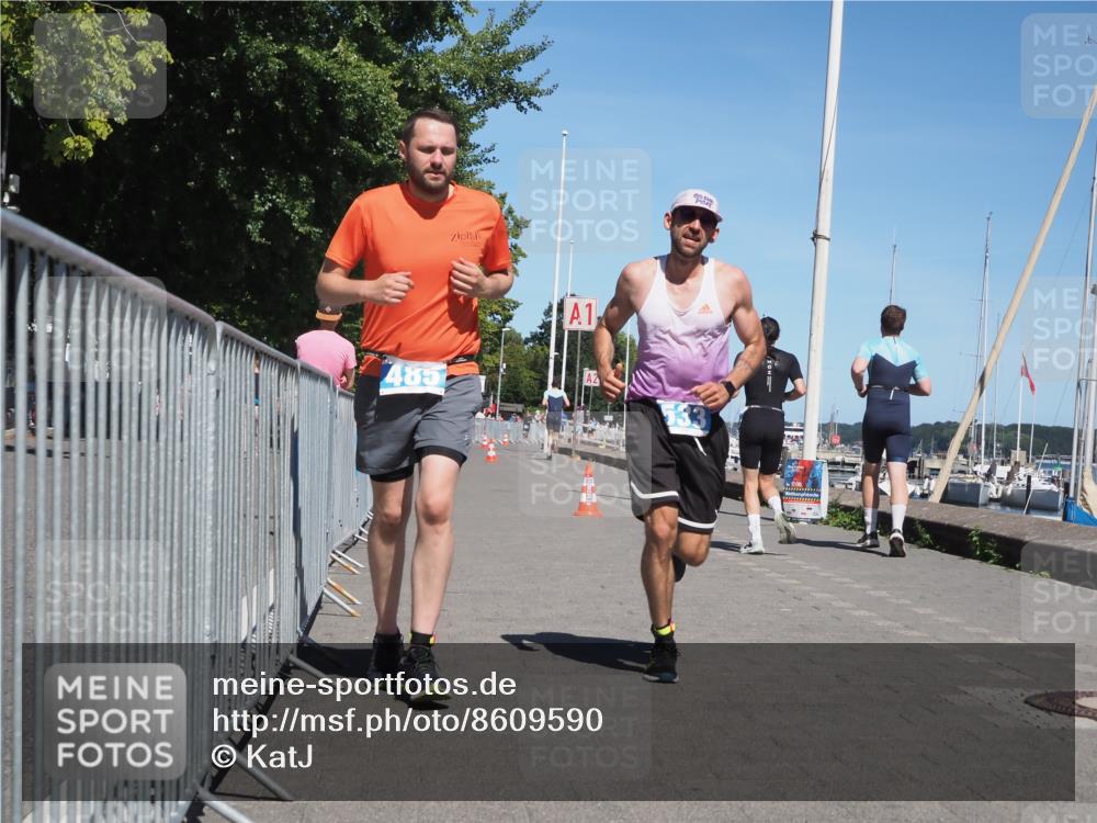 17.08.2025 - KN Förde Triathlon 2025 KatJ http://msf.ph/oto/8609590 17.08.2025 14:00:30 Laufen 485, 533 meine-sportfotos.de