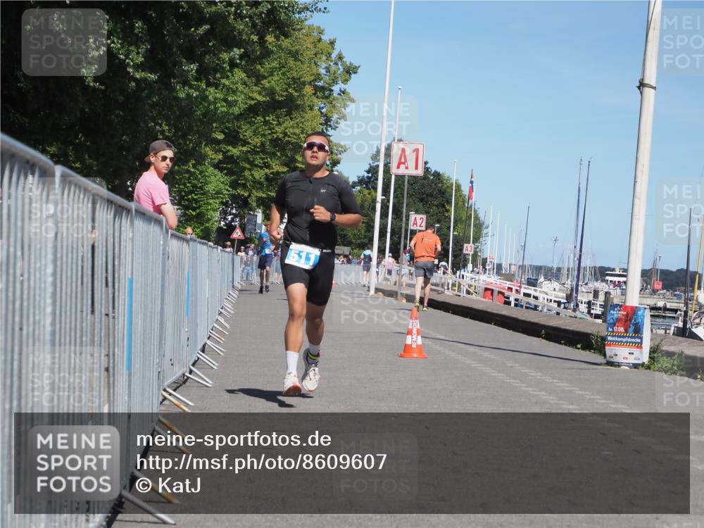 17.08.2025 - KN Förde Triathlon 2025 KatJ http://msf.ph/oto/8609607 17.08.2025 14:01:01 Laufen 511 meine-sportfotos.de