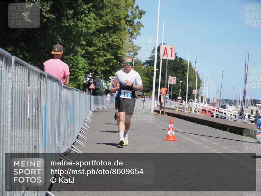 17.08.2025 - KN Förde Triathlon 2025 KatJ http://msf.ph/oto/8609654 17.08.2025 14:01:10 Laufen 492, 527 meine-sportfotos.de