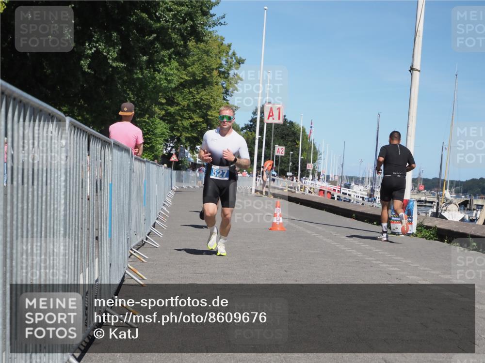 17.08.2025 - KN Förde Triathlon 2025 KatJ http://msf.ph/oto/8609676 17.08.2025 14:01:11 Laufen 478, 492, 527 meine-sportfotos.de