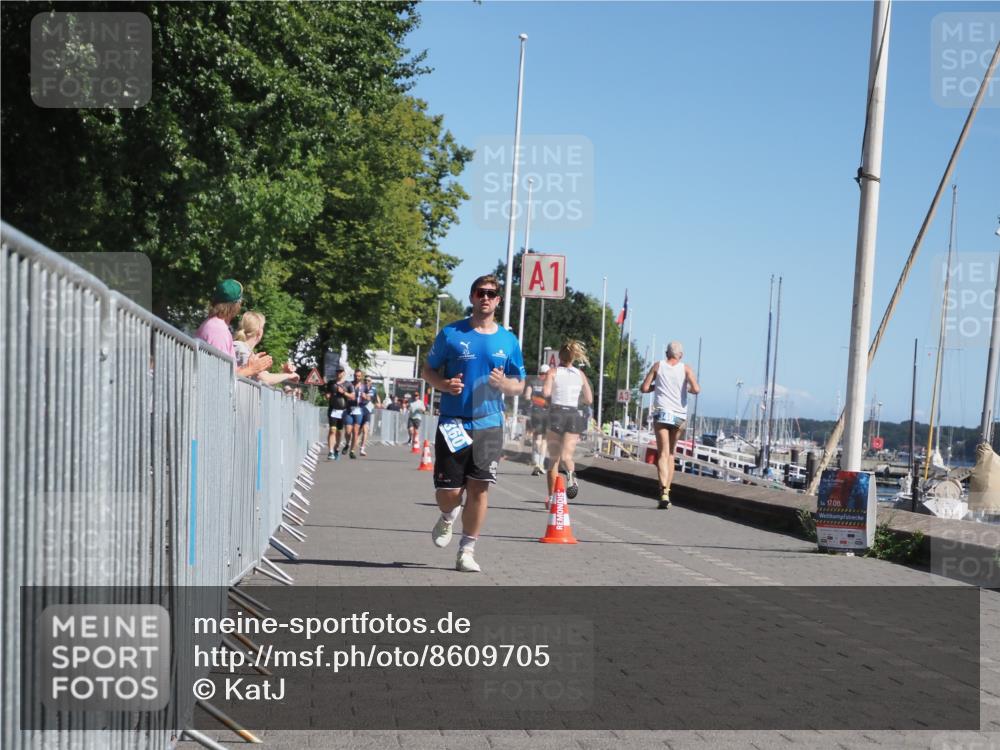 17.08.2025 - KN Förde Triathlon 2025 KatJ http://msf.ph/oto/8609705 17.08.2025 12:04:24 Laufen 360 meine-sportfotos.de