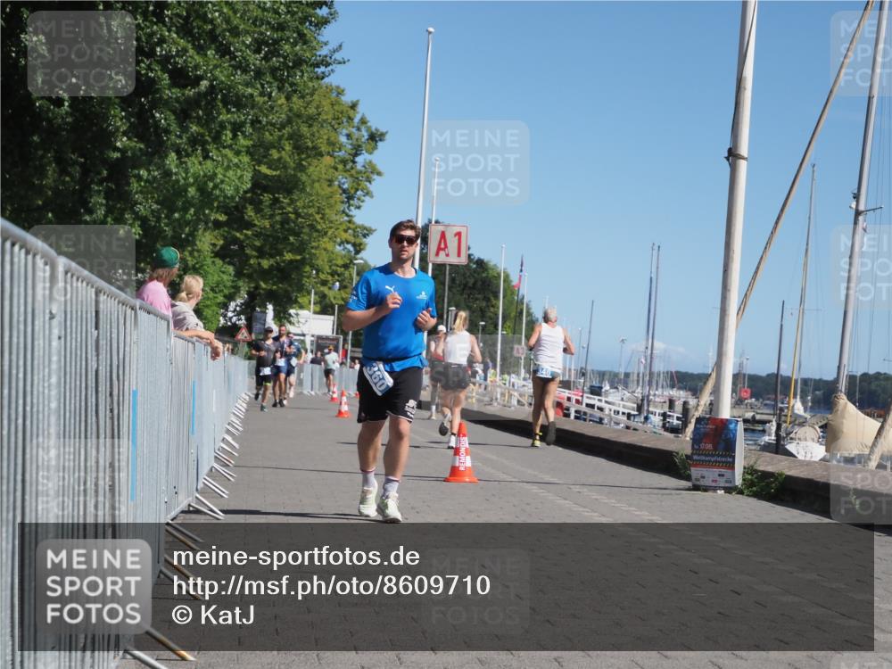 17.08.2025 - KN Förde Triathlon 2025 KatJ http://msf.ph/oto/8609710 17.08.2025 12:04:25 Laufen 360 meine-sportfotos.de