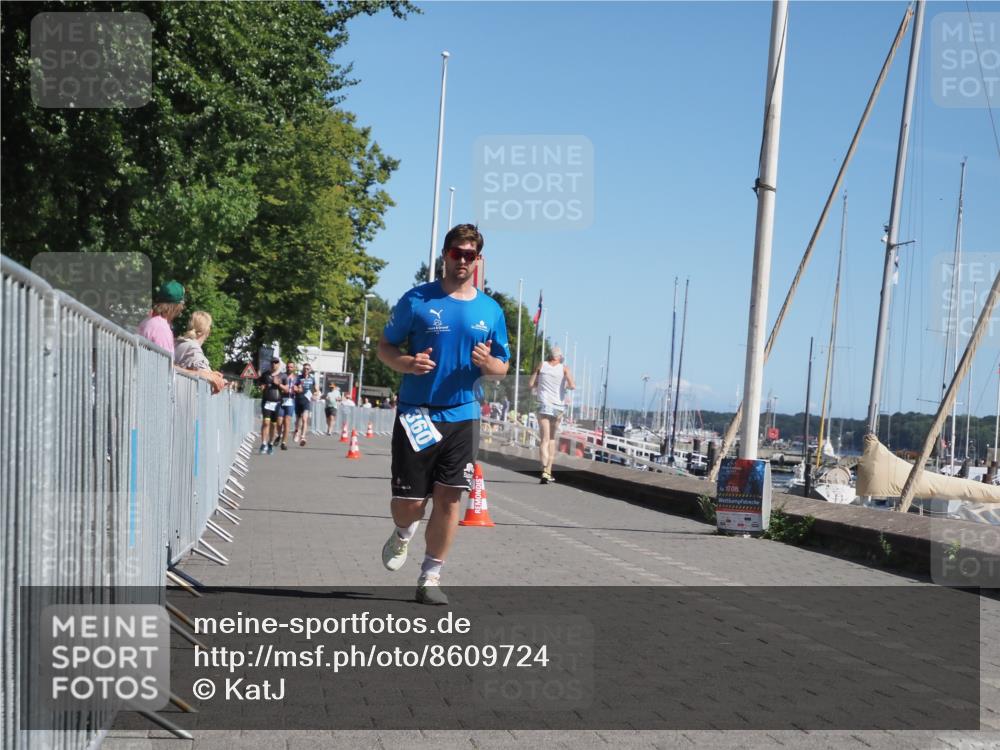 17.08.2025 - KN Förde Triathlon 2025 KatJ http://msf.ph/oto/8609724 17.08.2025 12:04:26 Laufen 360 meine-sportfotos.de
