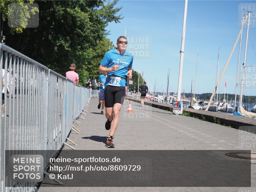 17.08.2025 - KN Förde Triathlon 2025 KatJ http://msf.ph/oto/8609729 17.08.2025 14:01:15 Laufen 478, 492, 527 meine-sportfotos.de