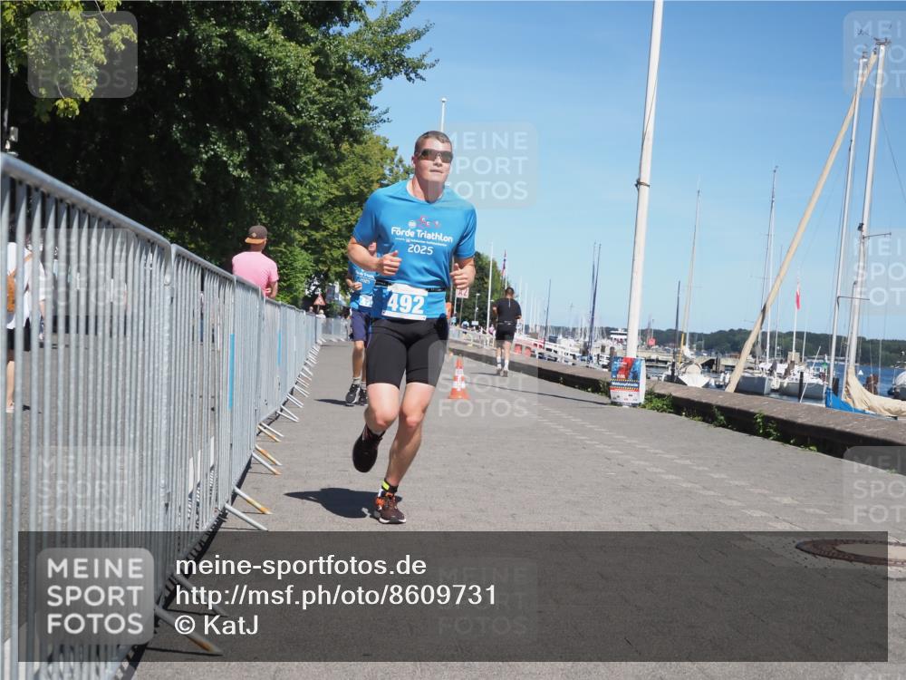 17.08.2025 - KN Förde Triathlon 2025 KatJ http://msf.ph/oto/8609731 17.08.2025 14:01:15 Laufen 478, 492, 527 meine-sportfotos.de