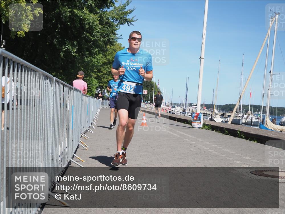 17.08.2025 - KN Förde Triathlon 2025 KatJ http://msf.ph/oto/8609734 17.08.2025 14:01:15 Laufen 478, 492, 527 meine-sportfotos.de