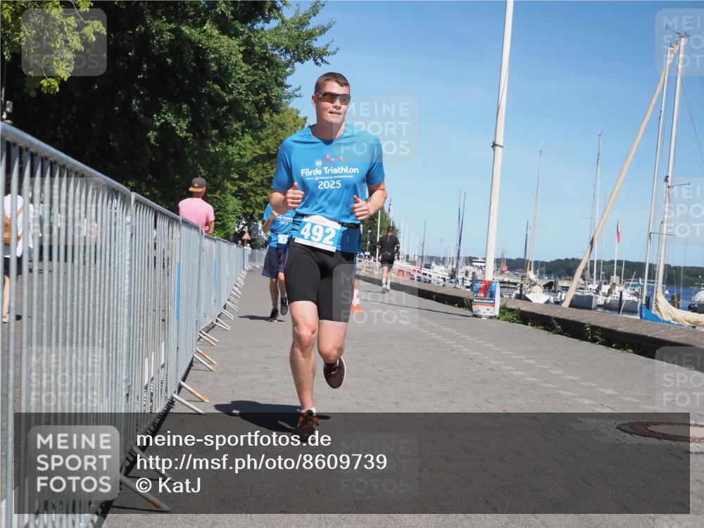 17.08.2025 - KN Förde Triathlon 2025 KatJ http://msf.ph/oto/8609739 17.08.2025 14:01:15 Laufen 478, 492, 527 meine-sportfotos.de