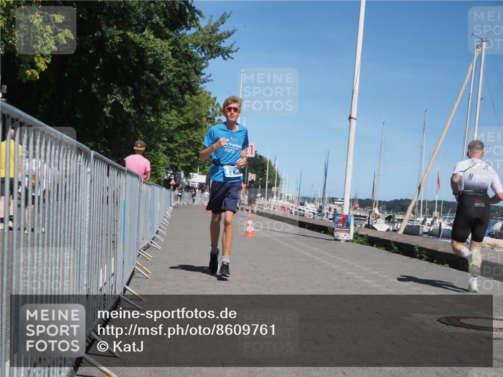 17.08.2025 - KN Förde Triathlon 2025 KatJ http://msf.ph/oto/8609761 17.08.2025 14:01:18 Laufen 478, 492 meine-sportfotos.de