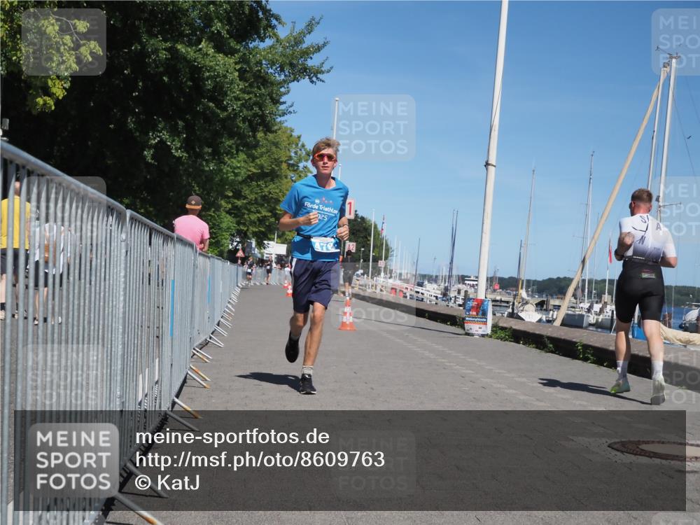 17.08.2025 - KN Förde Triathlon 2025 KatJ http://msf.ph/oto/8609763 17.08.2025 14:01:18 Laufen 478, 492 meine-sportfotos.de