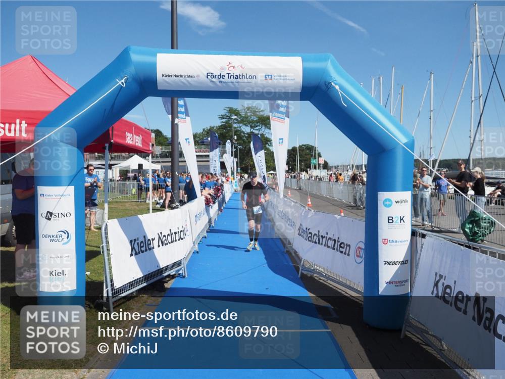 17.08.2025 - KN Förde Triathlon 2025 MichiJ http://msf.ph/oto/8609790 17.08.2025 12:37:40 Laufen 308 meine-sportfotos.de