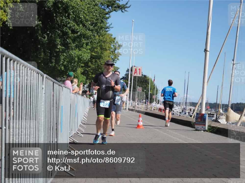 17.08.2025 - KN Förde Triathlon 2025 KatJ http://msf.ph/oto/8609792 17.08.2025 12:04:37 Laufen 302, 330, 334 meine-sportfotos.de