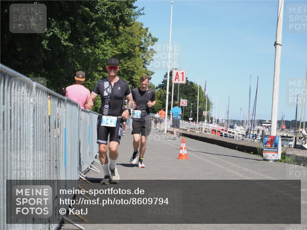 17.08.2025 - KN Förde Triathlon 2025 KatJ http://msf.ph/oto/8609794 17.08.2025 14:01:38 Laufen 534, 542 meine-sportfotos.de