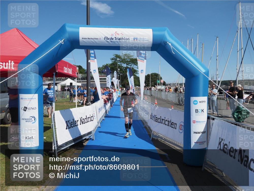 17.08.2025 - KN Förde Triathlon 2025 MichiJ http://msf.ph/oto/8609801 17.08.2025 12:37:41 Laufen 308 meine-sportfotos.de