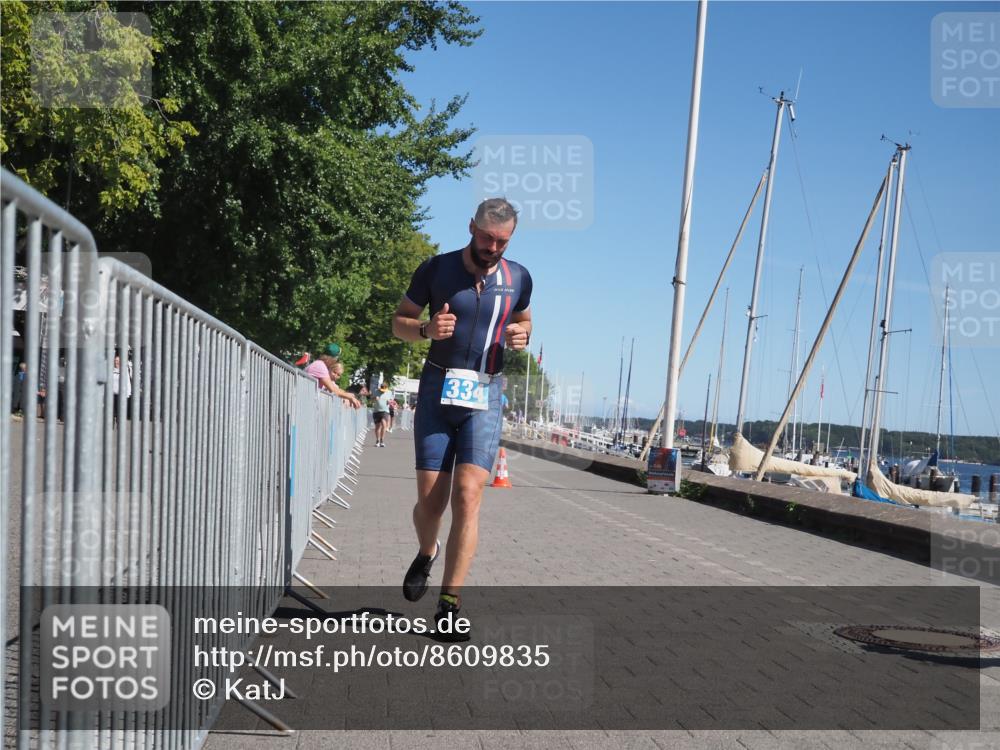 17.08.2025 - KN Förde Triathlon 2025 KatJ http://msf.ph/oto/8609835 17.08.2025 12:04:43 Laufen 330, 334 meine-sportfotos.de