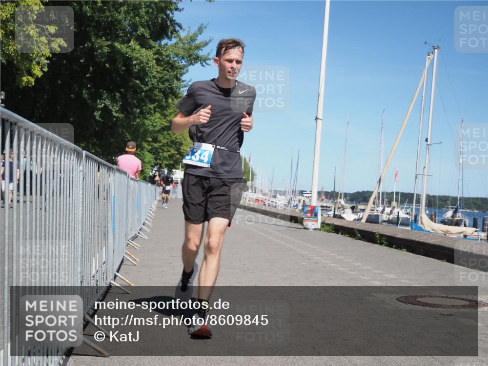 17.08.2025 - KN Förde Triathlon 2025 KatJ http://msf.ph/oto/8609845 17.08.2025 14:01:41 Laufen 534, 542 meine-sportfotos.de