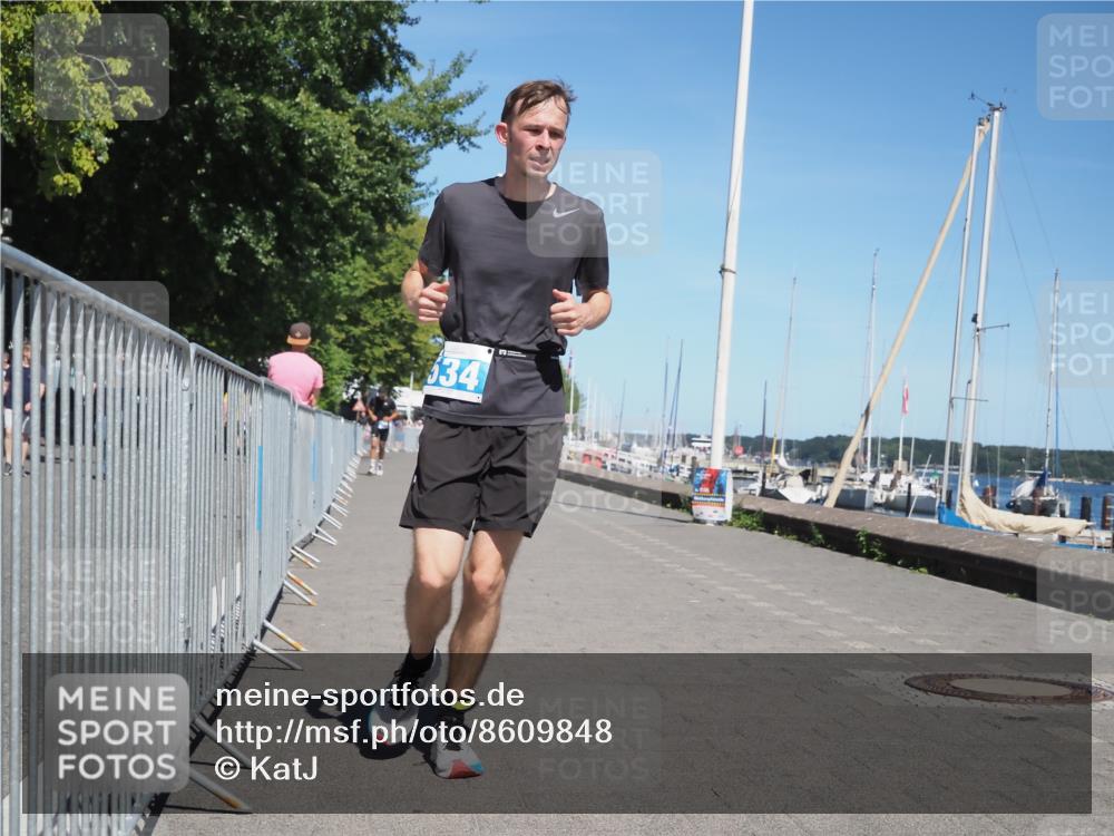 17.08.2025 - KN Förde Triathlon 2025 KatJ http://msf.ph/oto/8609848 17.08.2025 14:01:41 Laufen 534, 542 meine-sportfotos.de