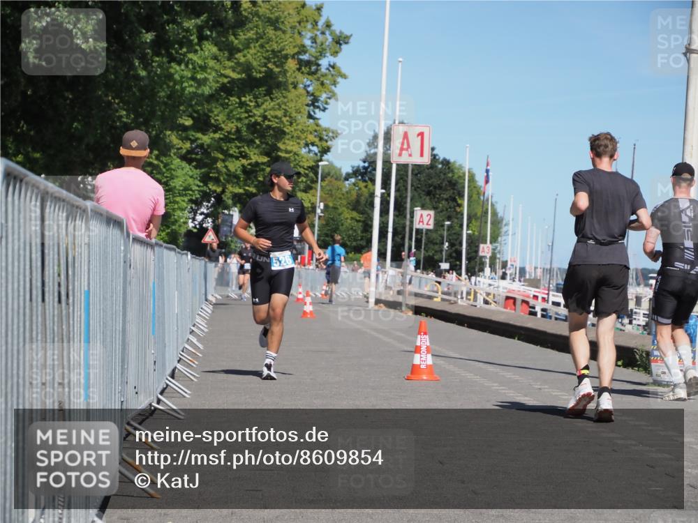 17.08.2025 - KN Förde Triathlon 2025 KatJ http://msf.ph/oto/8609854 17.08.2025 14:01:47 Laufen 526 meine-sportfotos.de
