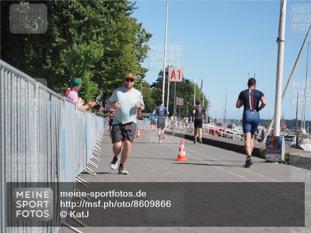 17.08.2025 - KN Förde Triathlon 2025 KatJ http://msf.ph/oto/8609866 17.08.2025 12:04:54 Laufen 613, 618 meine-sportfotos.de