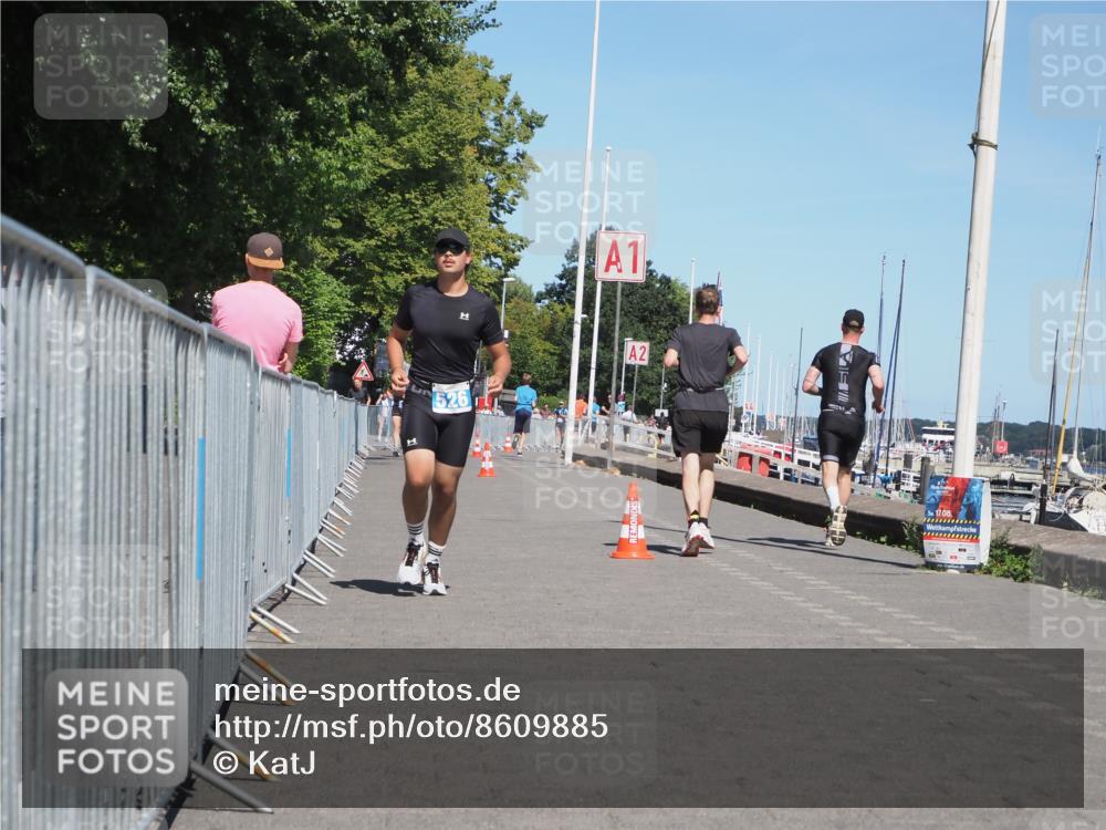 17.08.2025 - KN Förde Triathlon 2025 KatJ http://msf.ph/oto/8609885 17.08.2025 14:01:49 Laufen 526 meine-sportfotos.de